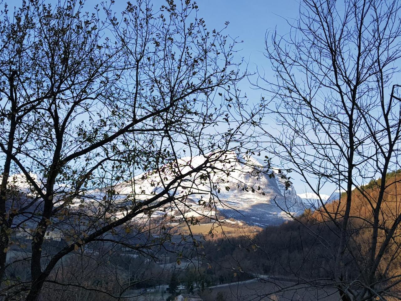 Agriturismo Il Borghetto Vila Montefortino Exterior foto
